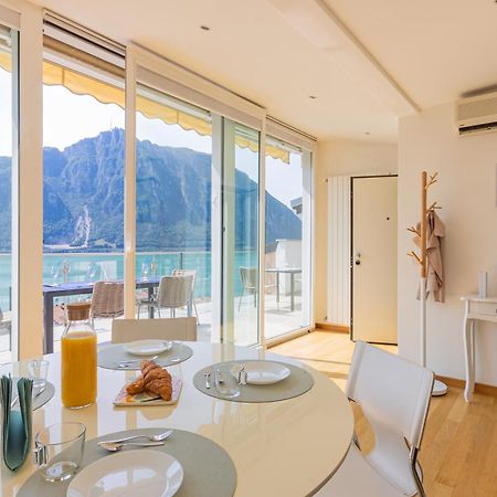 شقة Casa Madlen - Bright Attic With Marvelous View Campione dʼItalia المظهر الخارجي الصورة