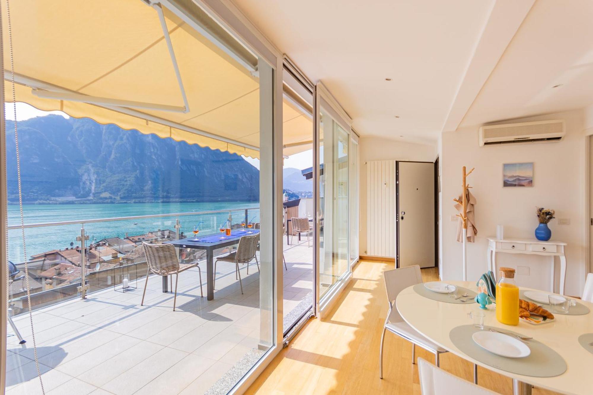 شقة Casa Madlen - Bright Attic With Marvelous View Campione dʼItalia المظهر الخارجي الصورة